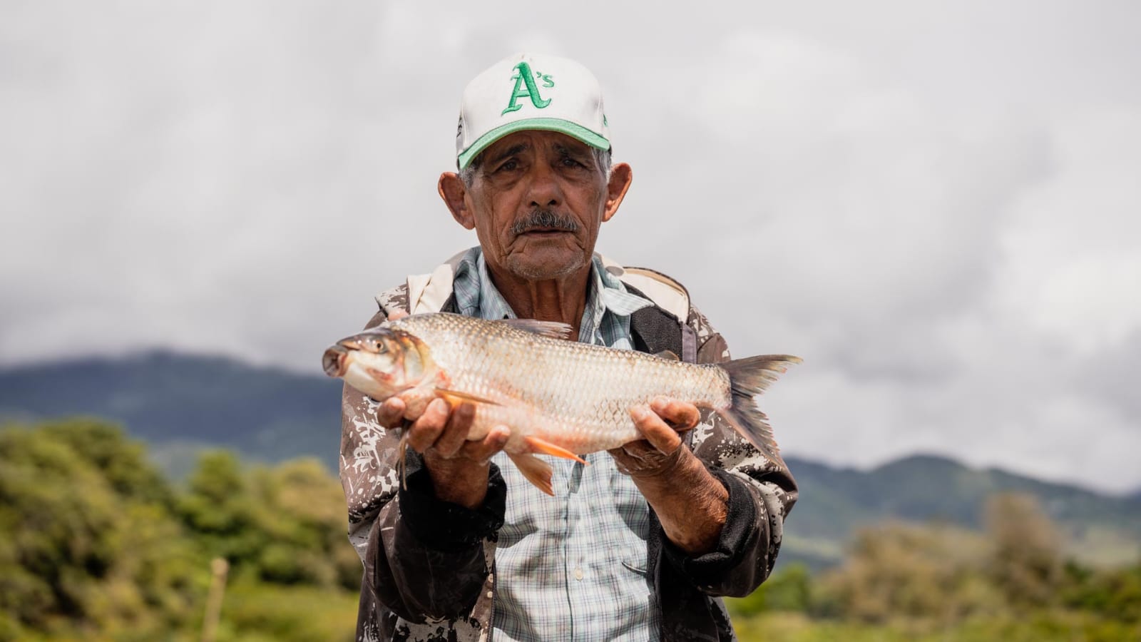 La pesca artesanal, sustento y tradición de miles de familias en Colombia, es protagonista en la Asamblea Nacional en Cali.