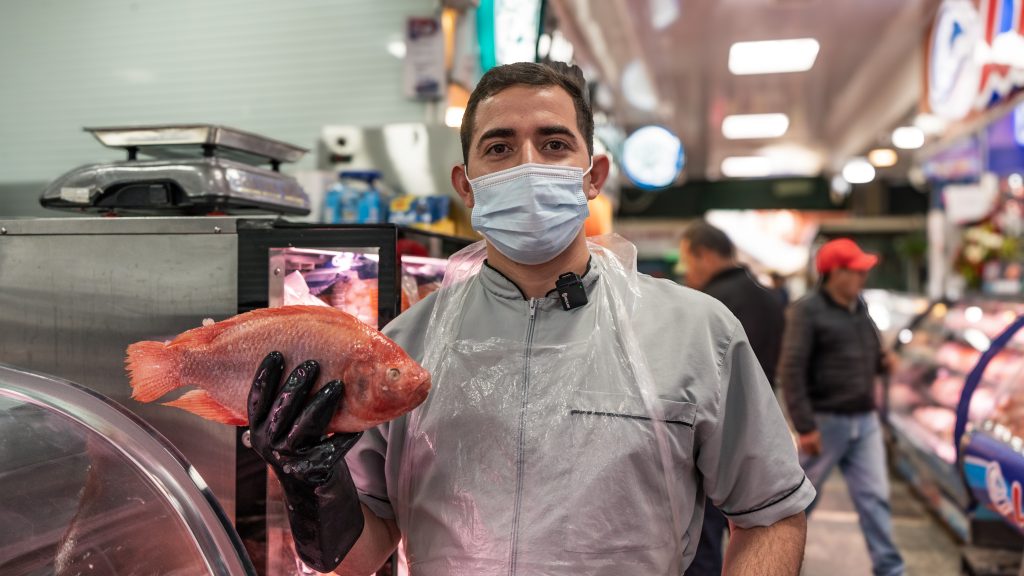 Comercialización de productos pesqueros en condiciones seguras, resultado del trabajo articulado entre entidades.